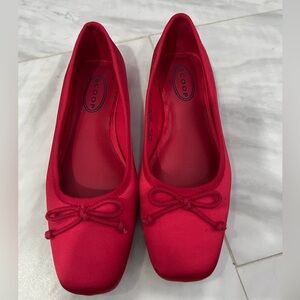 Scoop Red Ballet Flats